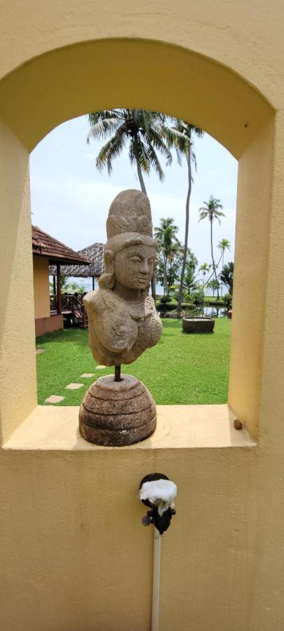 Ameya Kerala Hotel Alappuzha Exterior photo
