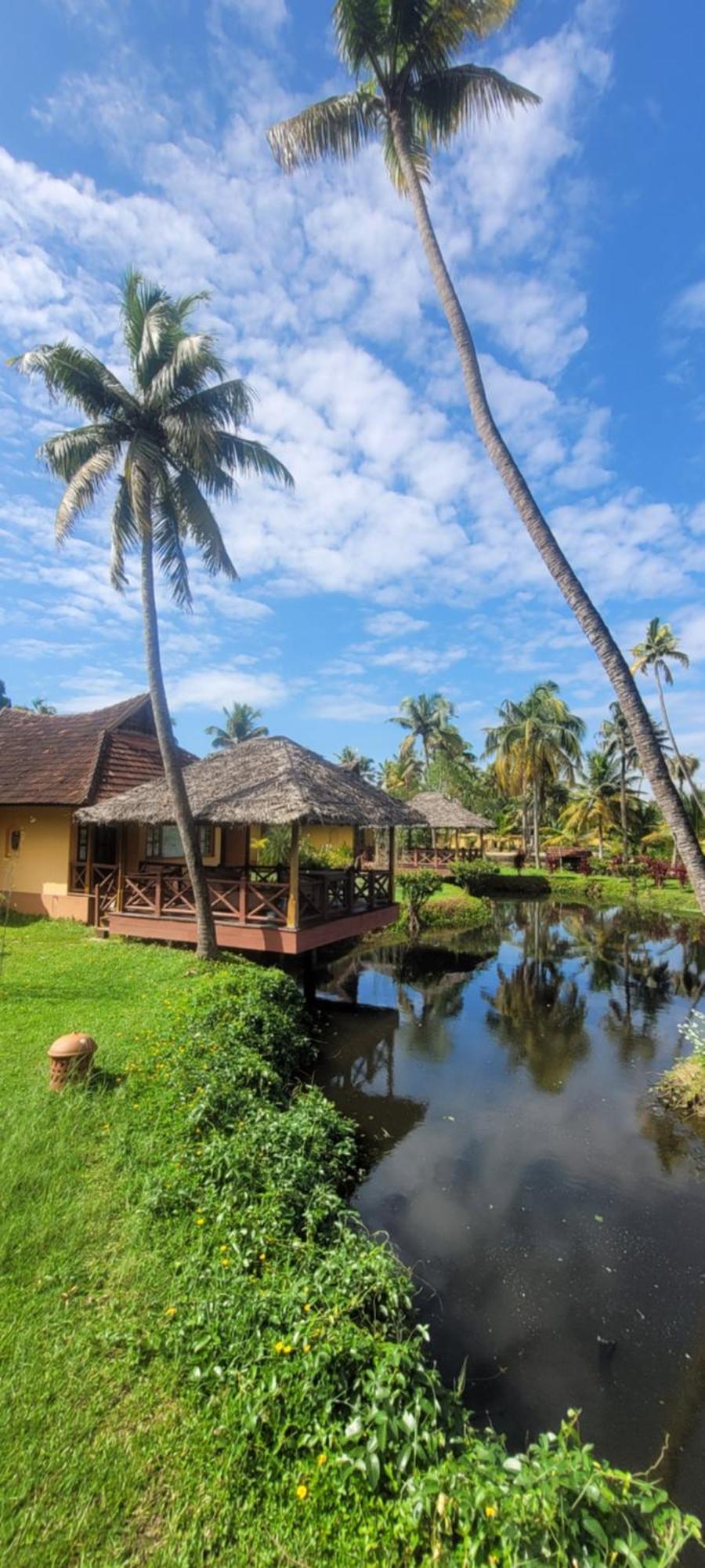 Ameya Kerala Hotel Alappuzha Exterior photo
